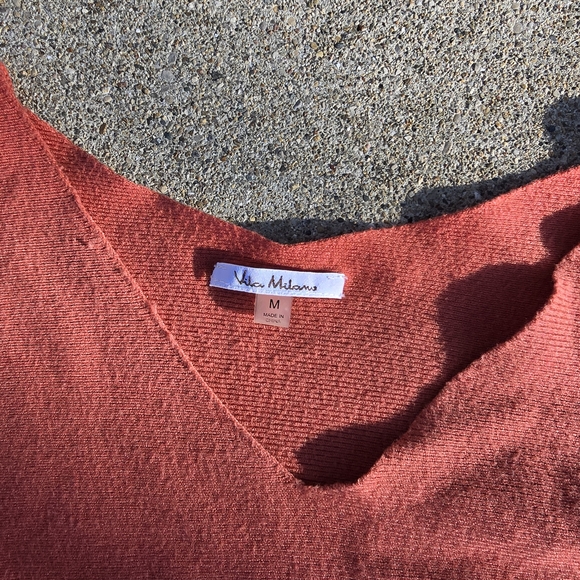 Stylish Terracotta V-Neck Sweater Vila Milano - Picture 3 of 3